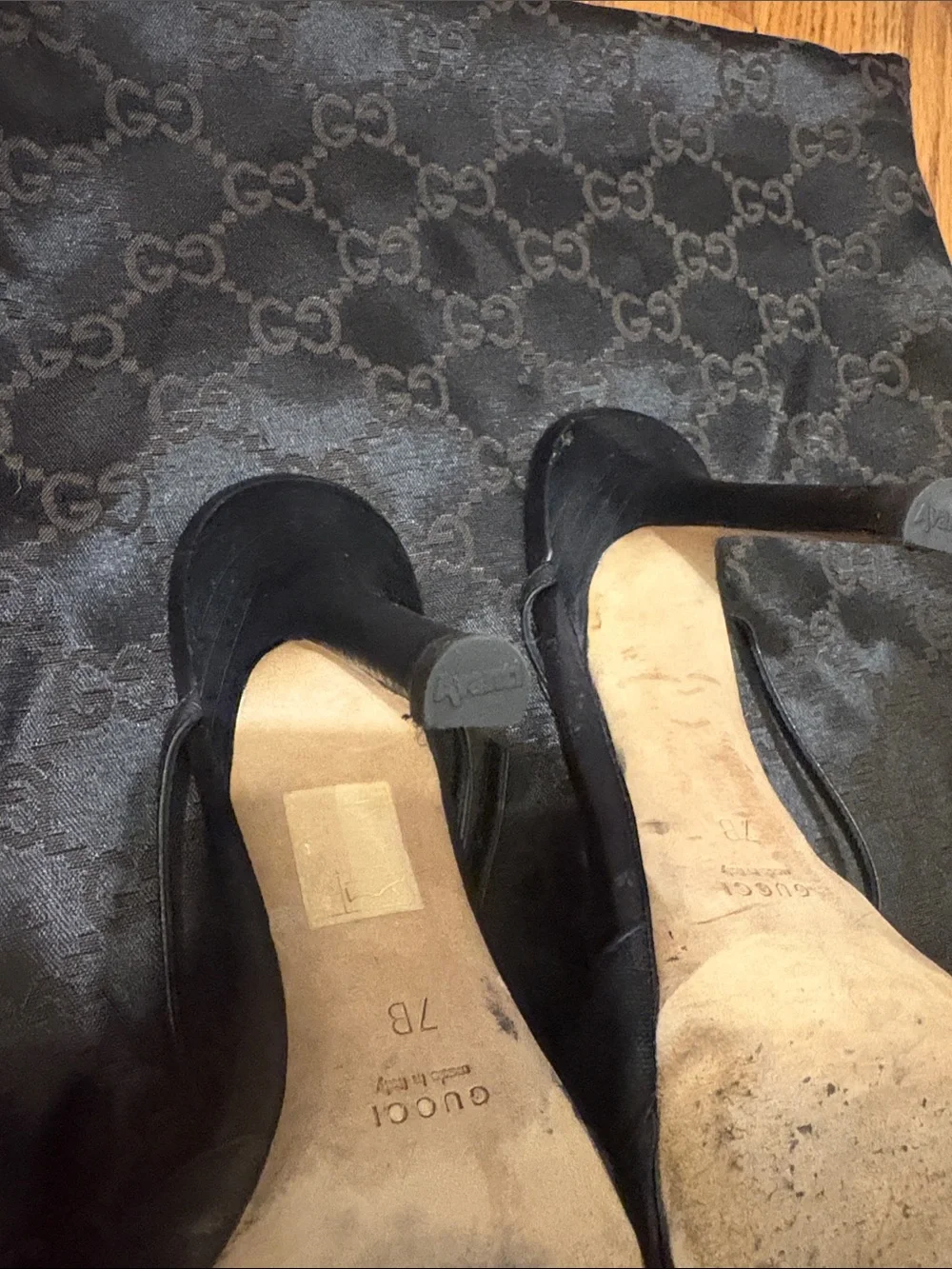 Vintage 2002 Gucci by Tom Ford Pointed Toe Mule Heels size 7 with Dust Bag - Picture 8 of 9